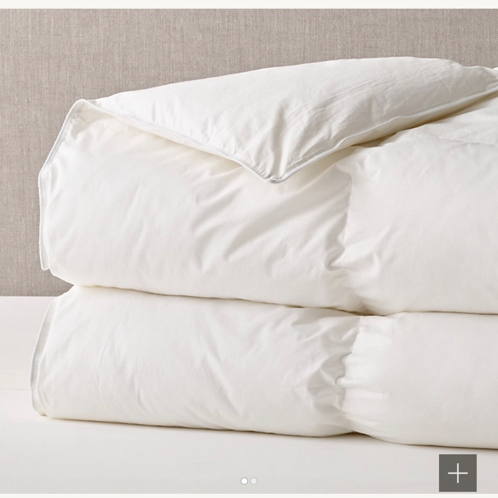 Lightweight RH BABY AND CHILD down comforter